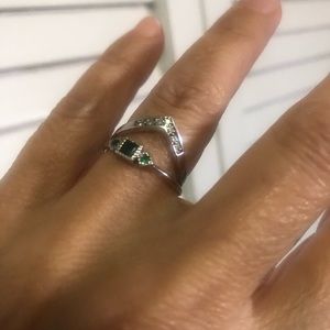 14 karat white gold ring with tiny diamonds